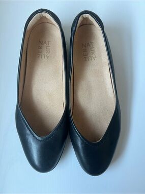 NATURALIZER | Vivienne Flat